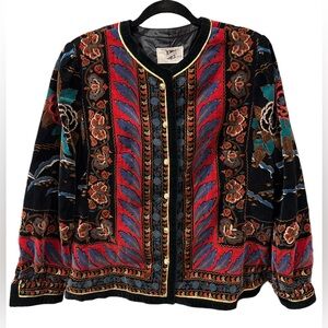 Vintage Saxton Hall Formal Ladies Jacket Beautiful Gold Button Details